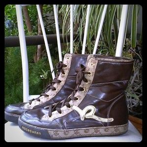 ROCAWEAR - WOMEN'S BOOTS SIZE 8